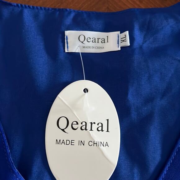 Qearal Royal Blue Pullover Blouse with V-neck and Long Sleeves Woman's Size XL - Picture 5 of 10